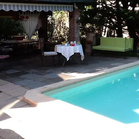 Du Canal Bed & Breakfast Toulouse